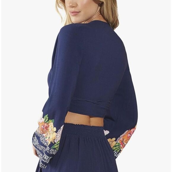 Maaji Peony Karisa Crop Top cropped rap shirt with angel sleeves size small - Picture 2 of 9